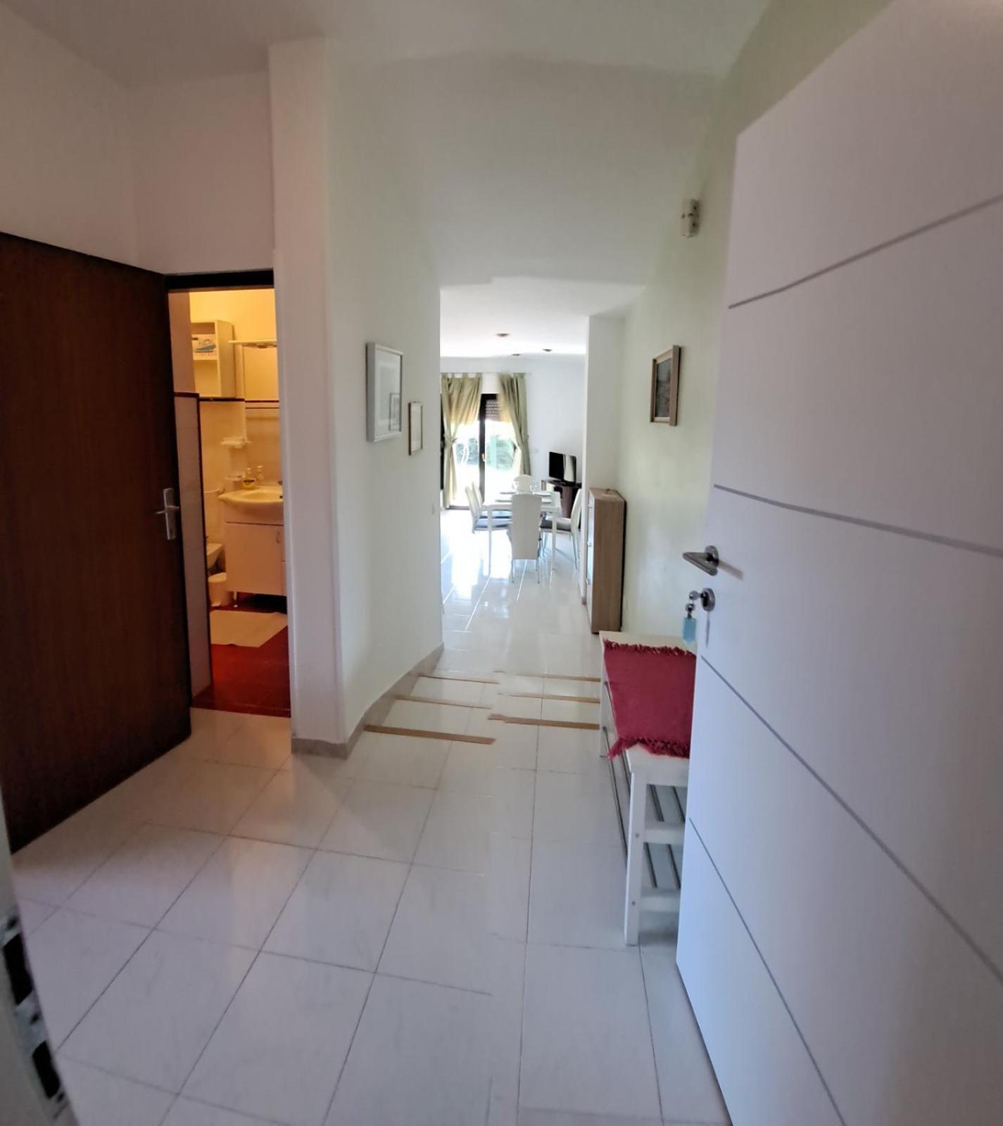 Apartments Finera โปแมร์ ภายนอก รูปภาพ