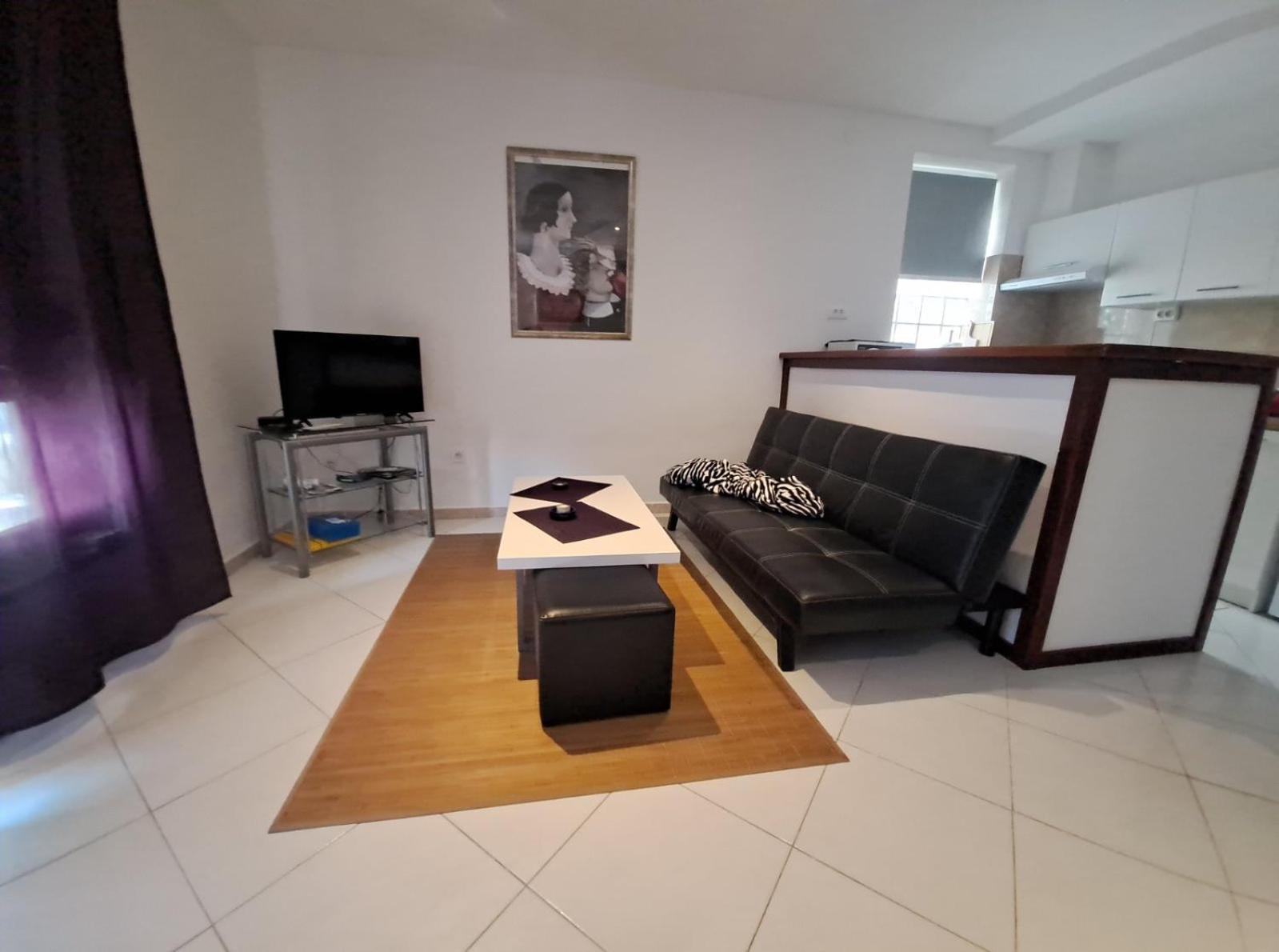 Apartments Finera โปแมร์ ภายนอก รูปภาพ