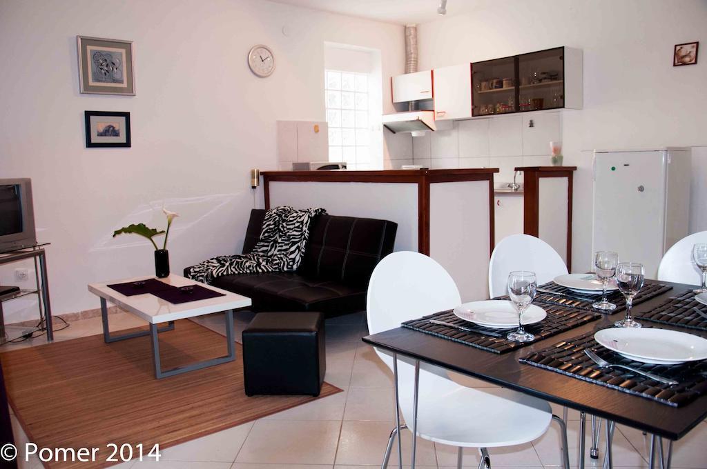 Apartments Finera โปแมร์ ห้อง รูปภาพ